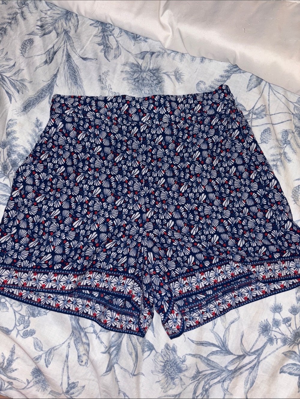 Max Studio Women's Blue and Red Abstract Floral High Waist Shorts